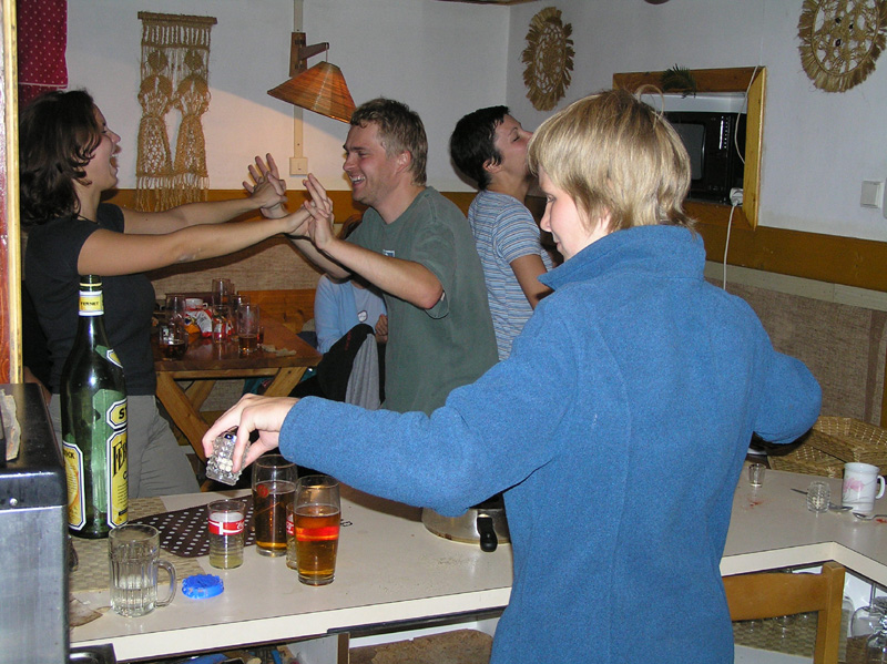 P200404.jpg (224701 bytes)
