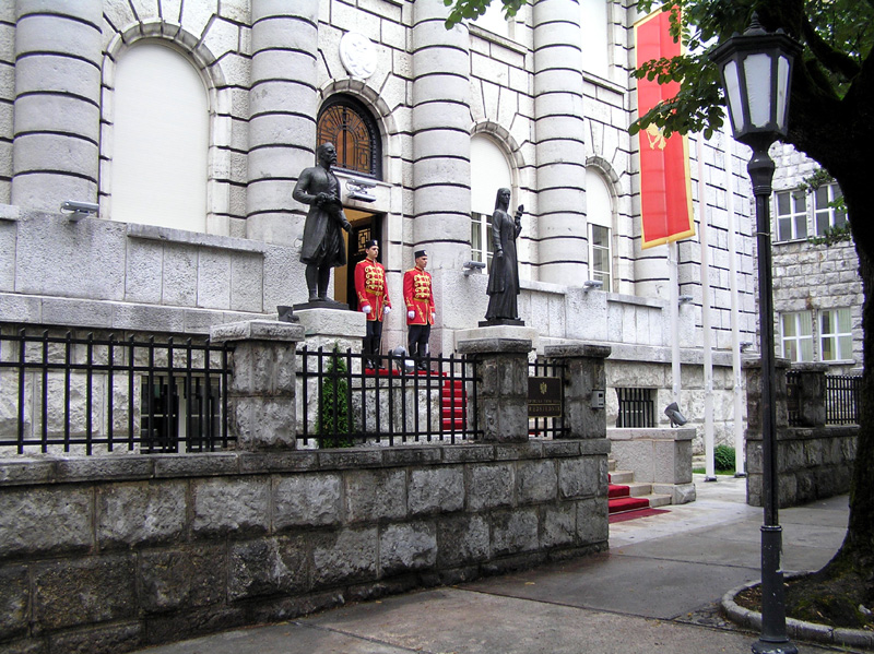 P8100103