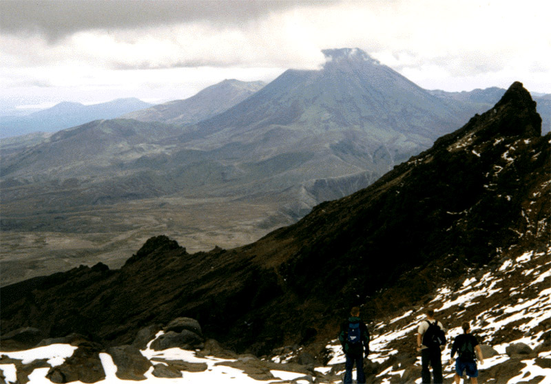 NZ_NI_075_sk_Tongariro_MtRuapehuClimb