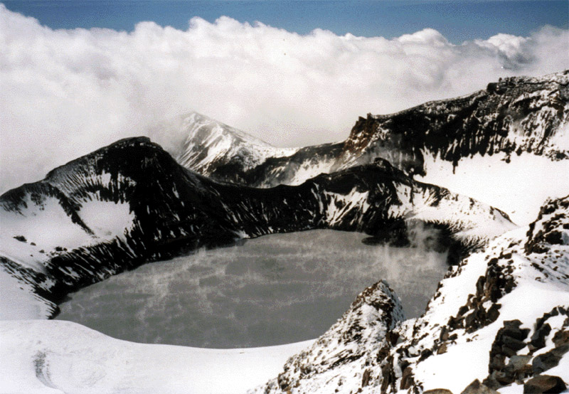 NZ_NI_077_sk_Tongariro_MtRuapehuCrater
