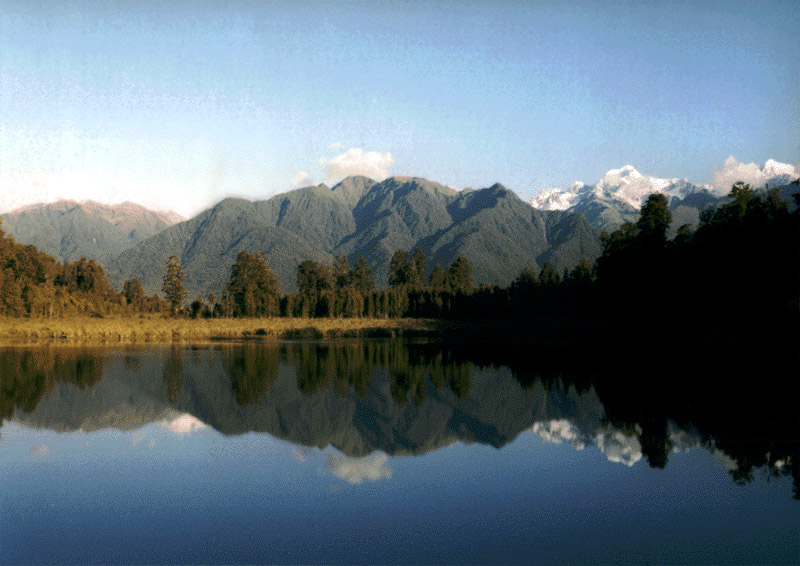 NZ_SI_106_Ir_WestCoast_LakeMatheson